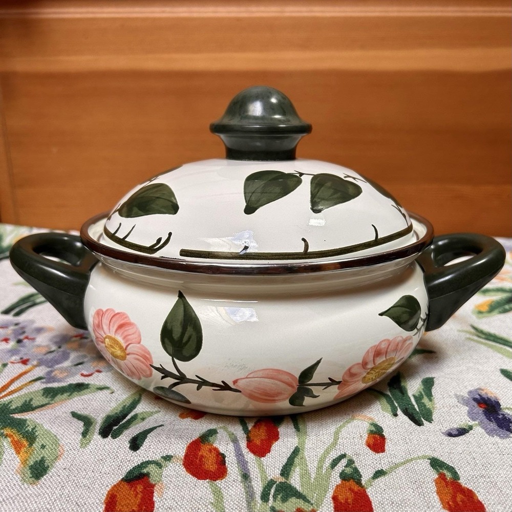 VTG 80s Fissler Asta Enamelware Dutch Oven Wild Rose 1.5 QT Cottagecore Grandma